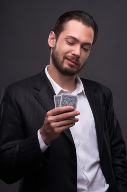 Yakışıklı erkek ve Casino güzel kadın