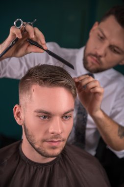 profesyonel kuaför salonu