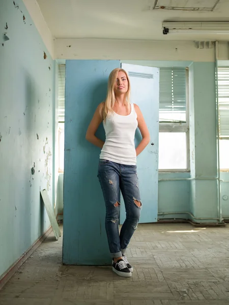 Beautiful blond girl expresses different emotions — Stock Photo, Image