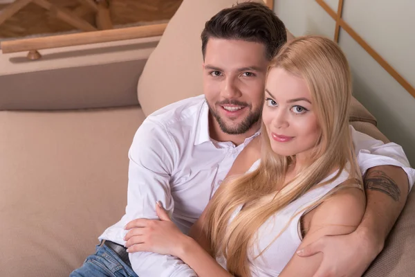 Happy couple in love — Stock Photo, Image