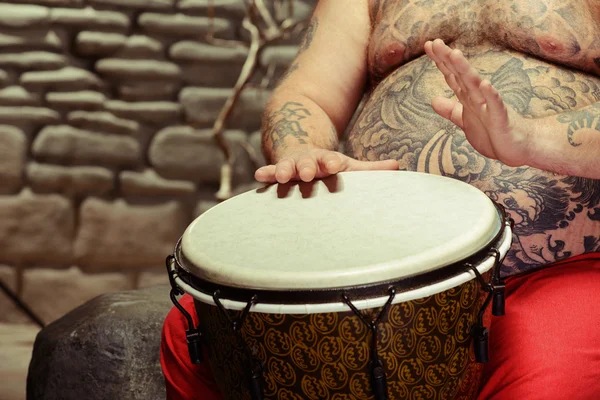 Drummen en loving it — Stockfoto