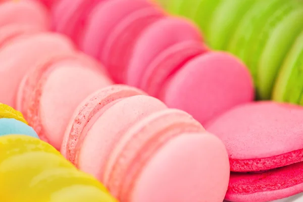 Leckere Süßigkeiten in einer Reihe — Stockfoto
