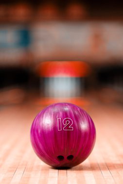 Boş zamanlarında bowling club
