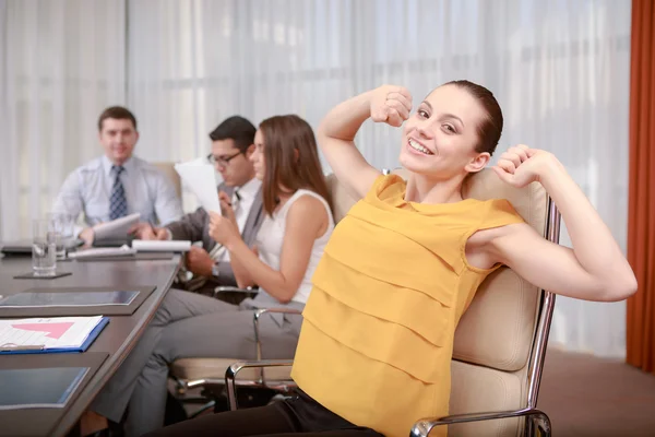 Mujer de negocios en la reunión — Foto de Stock