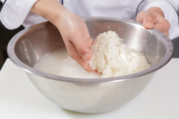 Cozinhar lava arroz — Fotografia de Stock