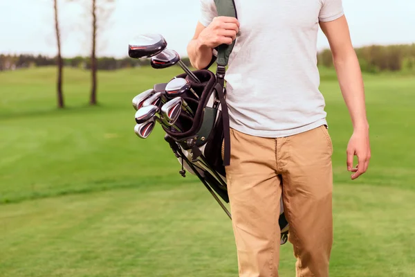 Close-up van golf player met speciale apparatuur. — Stockfoto