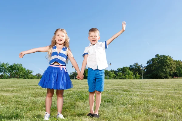 Laughing little children having fun — Stock Photo, Image