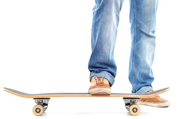 Close up of man using skate board — Φωτογραφία Αρχείου