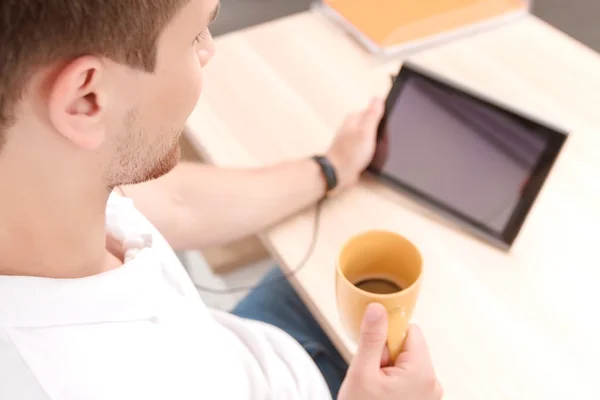 Manager entspannt in der Pause — Stockfoto