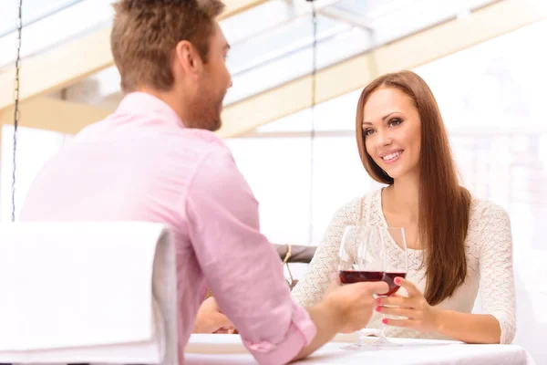 Loving couple drinking wine — Stock Photo, Image