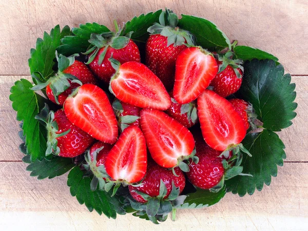 Fresas hermosas y fragantes — Foto de Stock