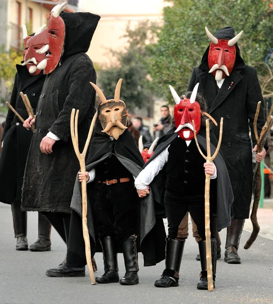 Maschere tradizionali della Sardegna . — Foto Stock