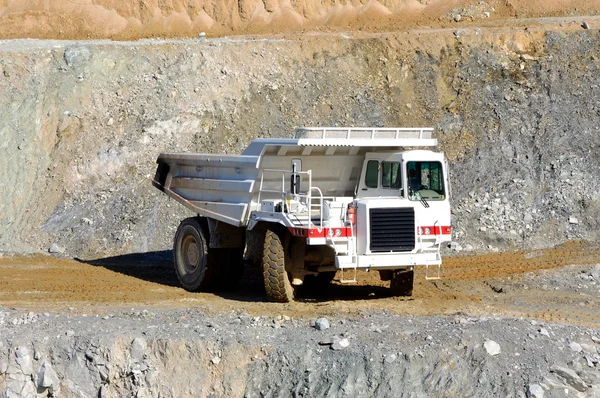 Машины для горнодобывающей промышленности . — стоковое фото