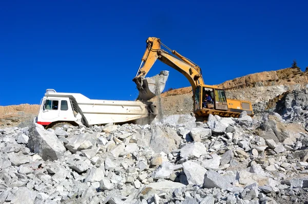 Machines pour l'extraction minière . — Photo