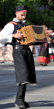 Musicians with the traditional costume of Sardinia.