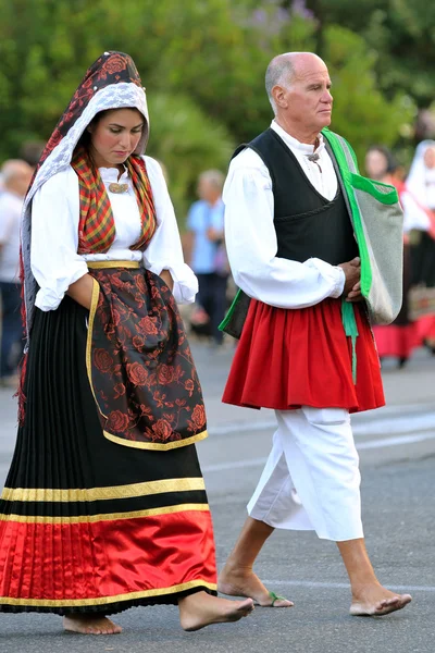 Παραδοσιακές φορεσιές της Σαρδηνίας. — Φωτογραφία Αρχείου