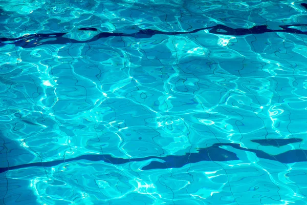 Agua en una piscina —  Fotos de Stock