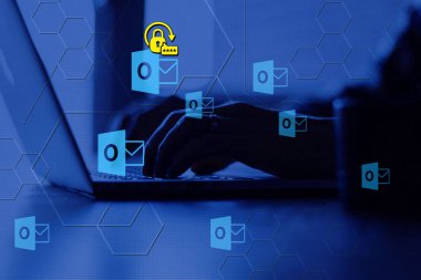 outlook-parola kurtarıcı-bayrak çevrimiçi-dijital-teknoloji