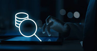 Veritabanı Sezgileri ve Analiz simgesi