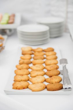 Yemek servisi. Bisküvi