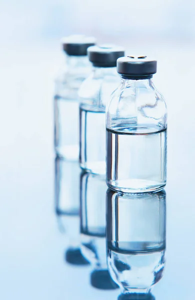 Conjunto Botellas Vidrio Médico Transparente Líquido Concepto Medicina Farmacéutica Tecnología — Foto de Stock