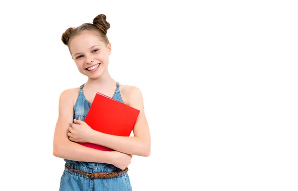 Joyeux Mignon Enfant Souriant Écolière Avec Paume Des Livres Isolés — Photo