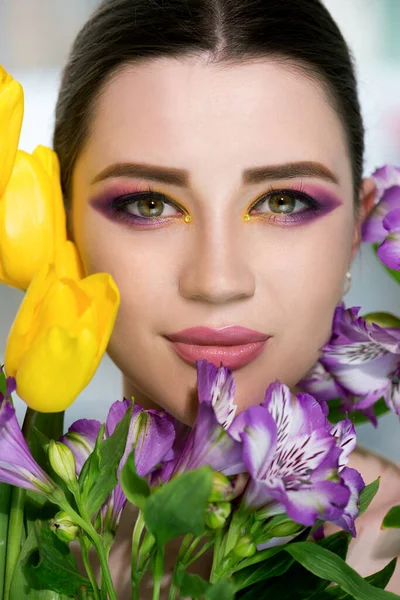 Fashion Model Creative Professional Make Purple Yellow Color Flower Spa — Stock Photo, Image