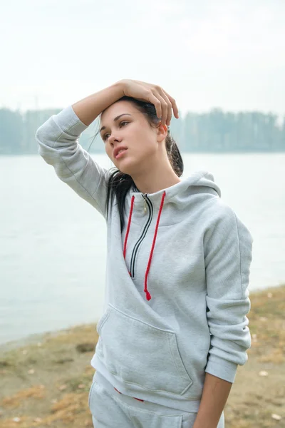 Joven mujer triste — Foto de Stock