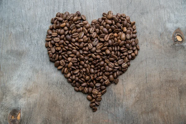 Heart of coffee beans — Stock Photo, Image