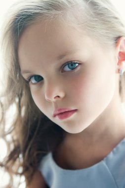 Küçük genç balerin