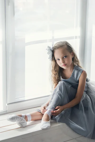 En liten bedårande ballerina — Stockfoto