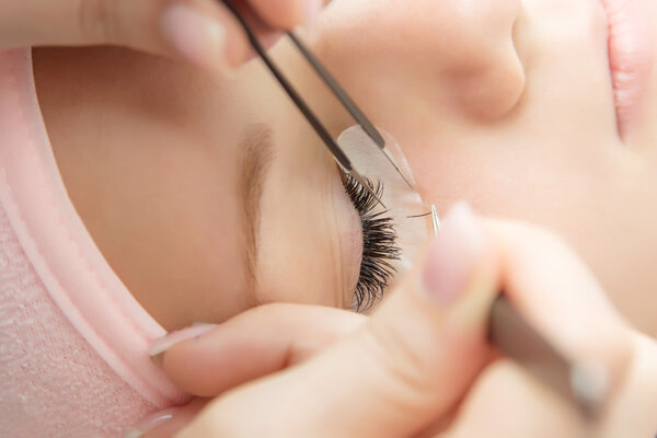 Eyelash Extension Procedure.