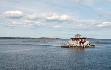 Norveç, Balık çiftliği, balık yetiştiriciliği somon çiftlik
