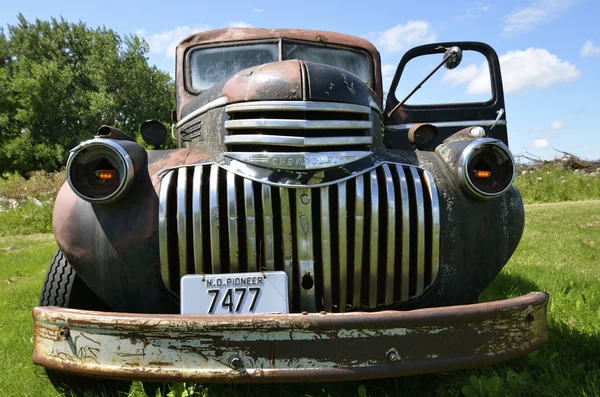 Stary Chevrolet pickup — Zdjęcie stockowe