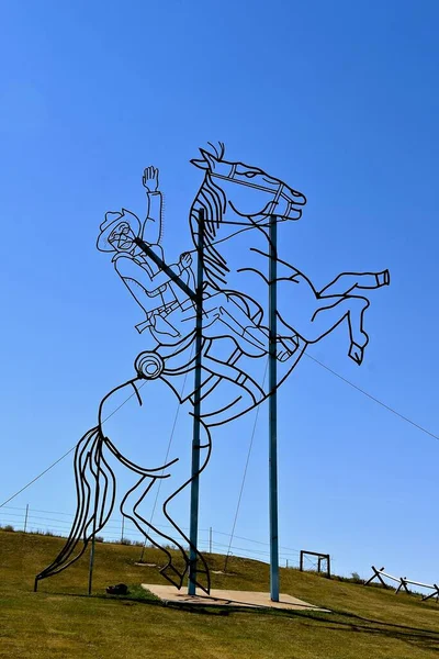 Regent North Dakota Août 2020 Sculpteur Gary Greffs Riding Cowboy — Photo