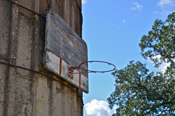 Basquetebol backboard anexado ao silo — Fotografia de Stock
