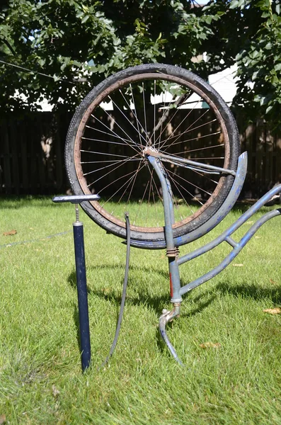 Eski Bisiklet lastiği ile