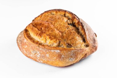 Ev yapımı ekmek. beyaz izole bir arkaplanda