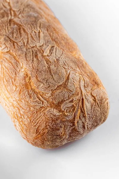 Yapımı Ekmek Beyaz Izole Bir Arkaplanda — Stok fotoğraf