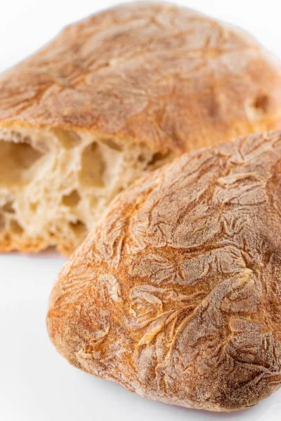 Ručně Dělaný Domácí Chléb Bílém Izolovaném Pozadí — Stock fotografie