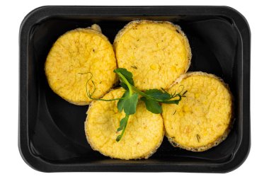 Beyaz arkaplandaki kutuda uygun beslenme