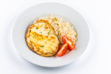 Tabak yakın görüntüsünde lezzetli yemek 