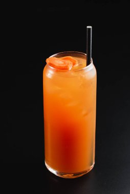 Yaz alkollü kokteyller. Bar kartı. çubuk.