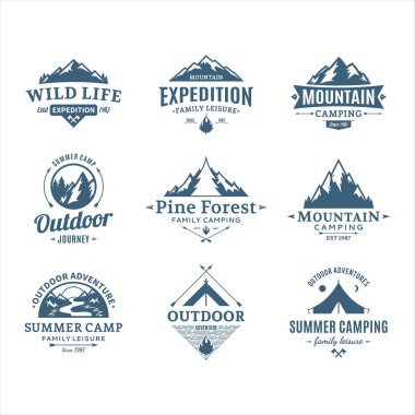 Dokuz eski tarz mavi kamp ve açık hava keşif amblemi tasarımı