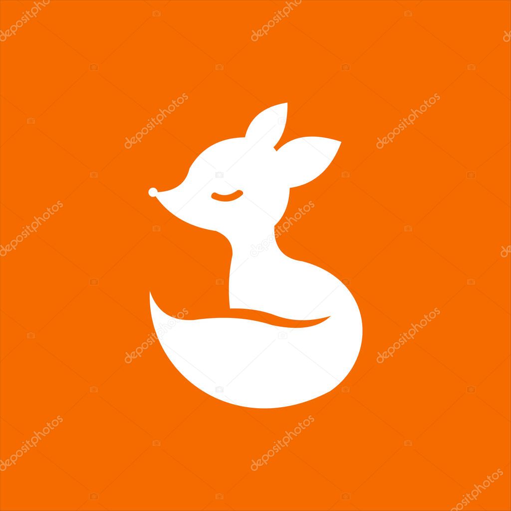 Abstract fox profile curled up, conveying simplicity, elegance, and natural calm.