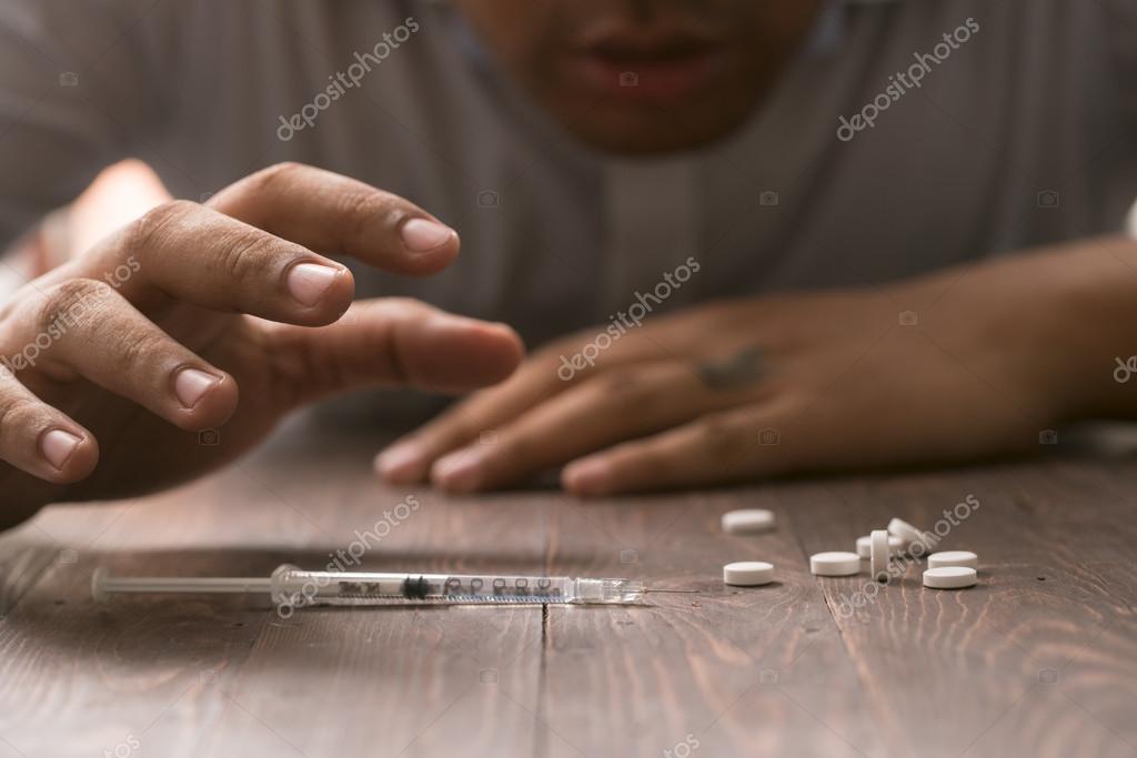 Frauen suchen männer anal drogen