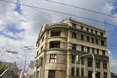 Güzel townhouse adlı köprü