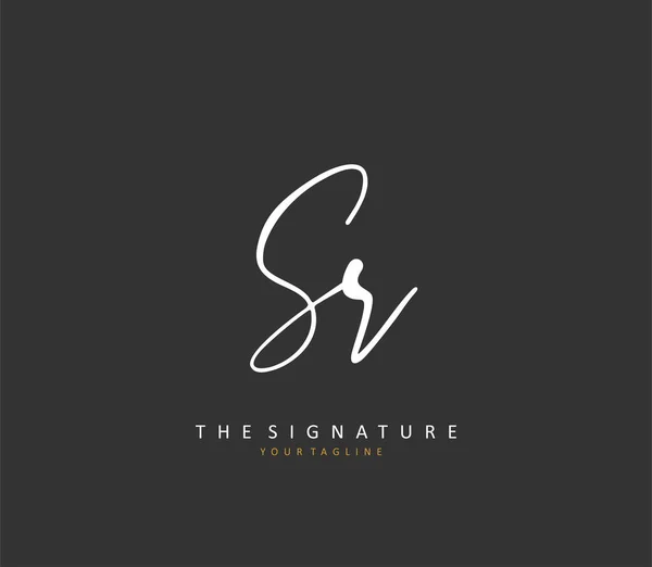 Sr頭文字の手書きと署名のロゴ テンプレート要素付きのコンセプト手書きの初期ロゴ — ストックベクタ