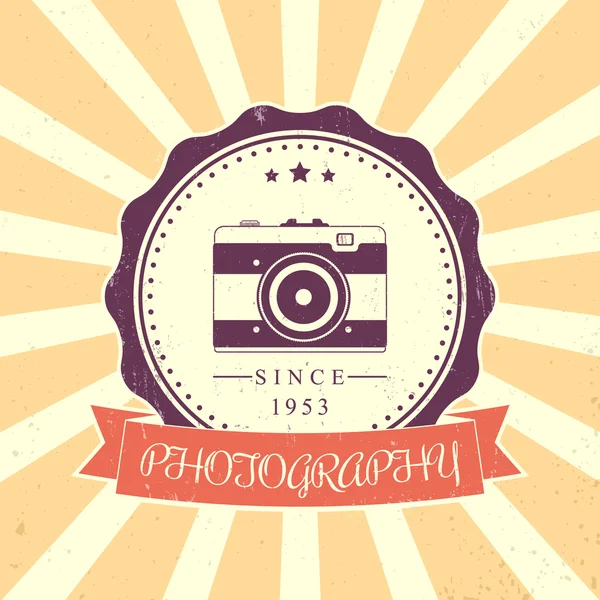 Photography, photographer vintage logo, emblem, photography sign with retro camera, vector illustration — Stock Vector