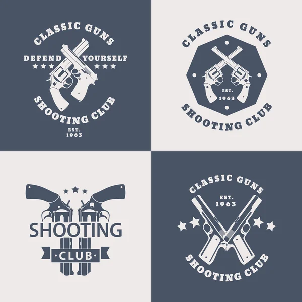 Club de tiro, emblemas vintage con revólveres modernos cruzados, pistolas — Vector de stock